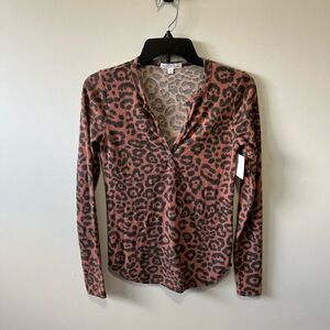Socialite Leopard Animal Print Soft Long Sleeve Shirt XS NWT